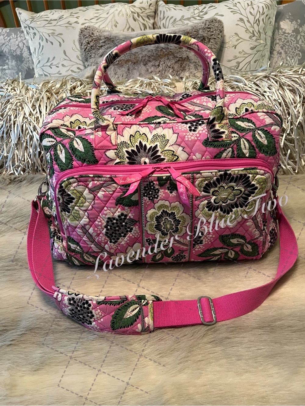 VERA BRADLEY Pricilla Pink 2012 Weekender Trolly Sleeve Travel Bag Carry On Gree